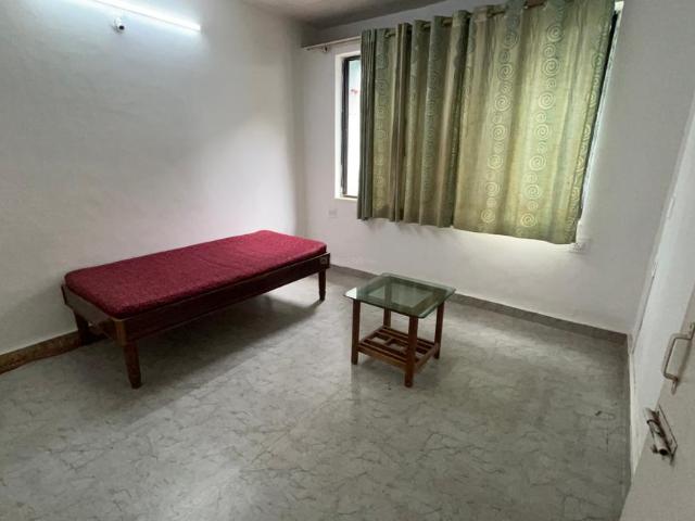 1 BHK Apartment in Viman Nagar for rent Pune. The reference number is 21011115
