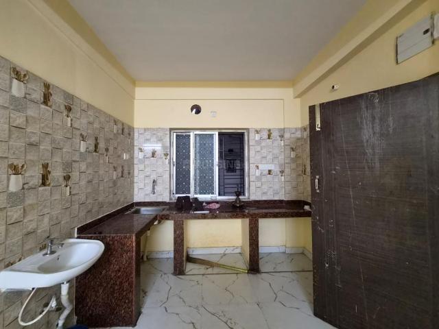 1 BHK Apartment in VIP Nagar for rent Kolkata. The reference number is 20614752