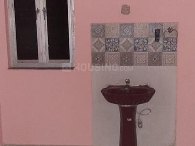 1 BHK Apartment in VIP Nagar for rent Kolkata. The reference number is 20886169