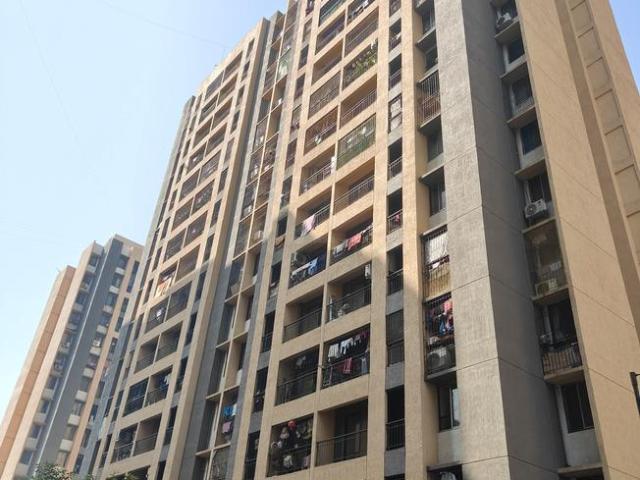 1 BHK Apartment in Virar West for resale Virar. The reference number is 21066428