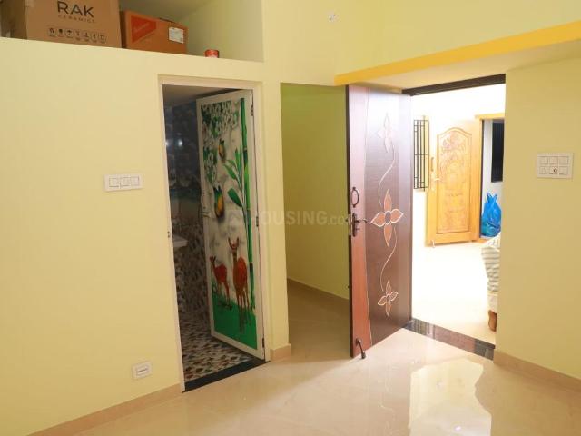 1 BHK Duplex in Arumuga Goundanur for rent Coimbatore. The reference number is 21354372