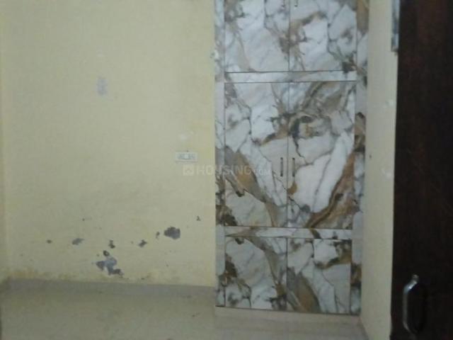 1 BHK Duplex in Izatnagar for rent Bareilly. The reference number is 18943130