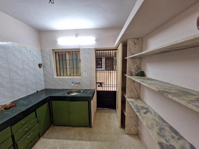 1 BHK Duplex in Saiyed Vasna for resale Vadodara. The reference number is 21382302