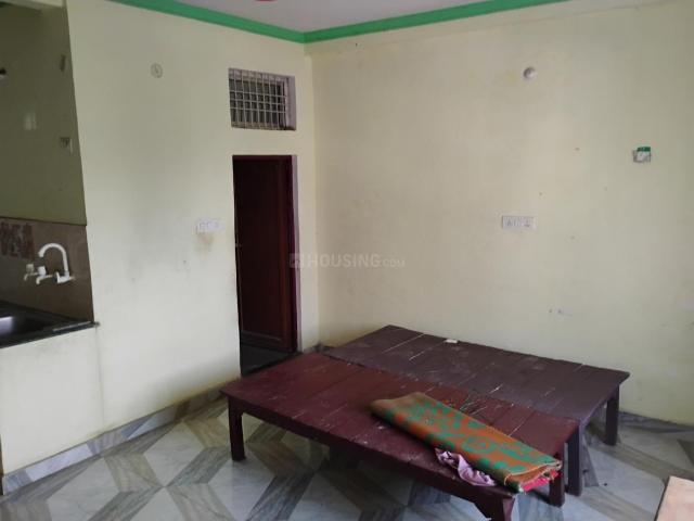 1 BHK Duplex in Roberts Lines for rent Lucknow. The reference number is 21344173