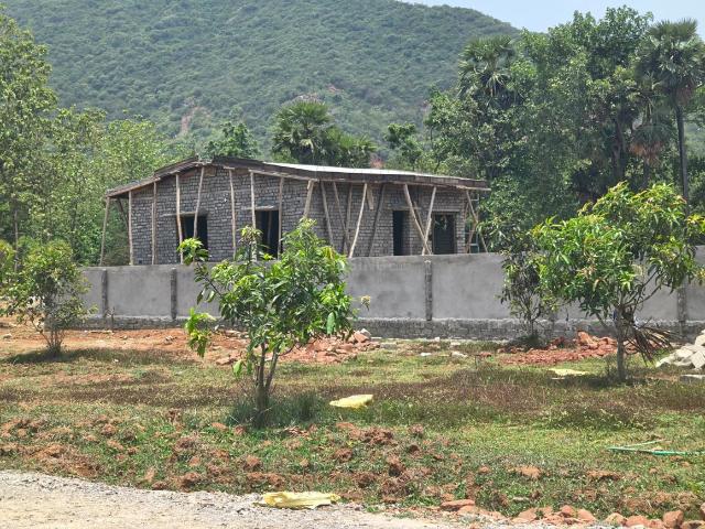 1 BHK Farm House in Anakapalle for resale Visakhapatnam. The reference number is 20258466