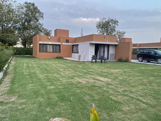 1 BHK Farm House in Kolat for resale Ahmedabad. The reference number is 20467620