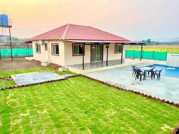 1 BHK Farm House in Shadnagar for resale Ranga Reddy. The reference number is 20004585