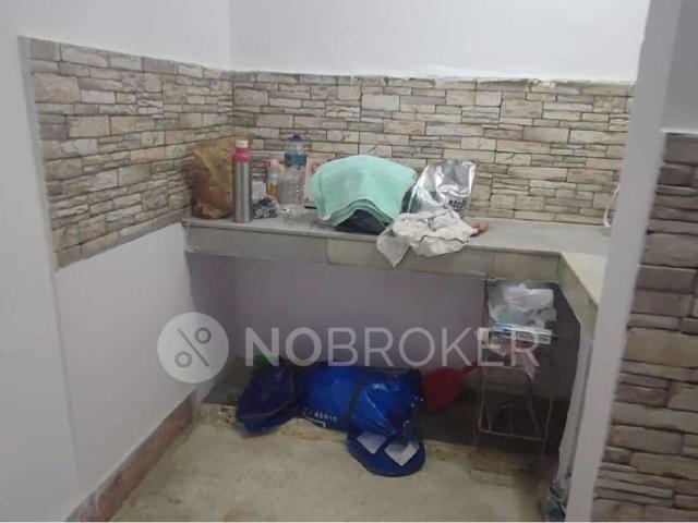 1 BHK Flat for Rent In Moti Nagar