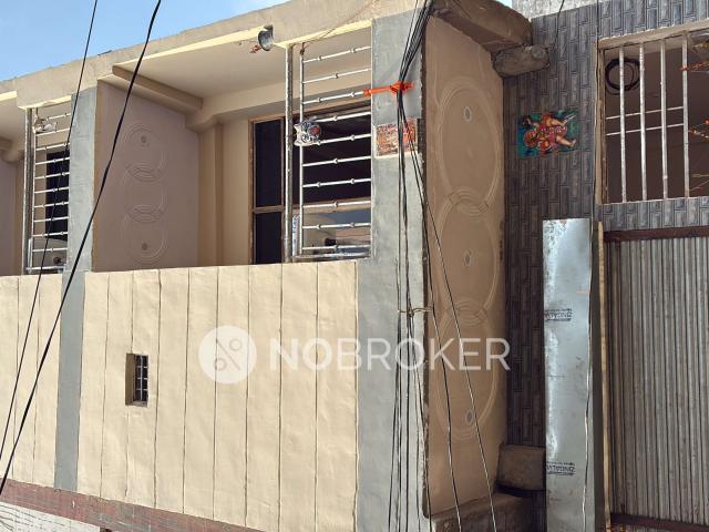 1 BHK Flat for Rent In Nai Basti Dundahera