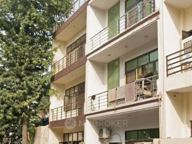 1 BHK Flat for Rent In Beta I