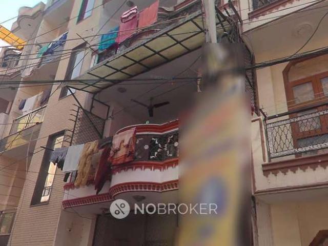 1 BHK Flat for Rent In Janakpuri
