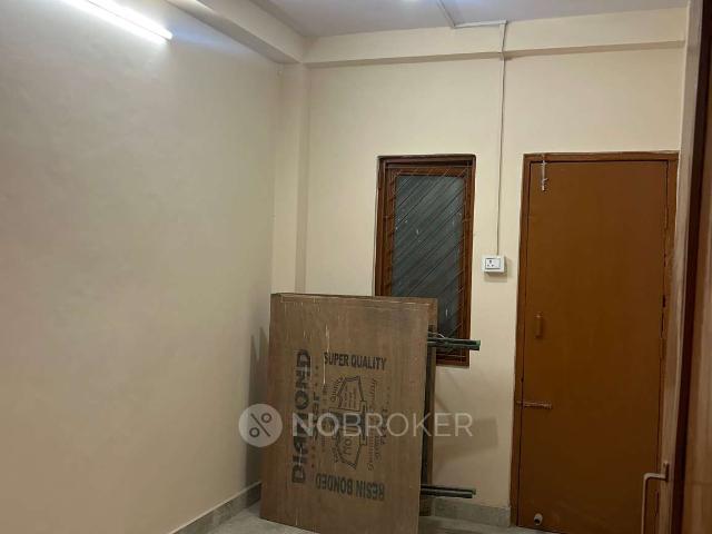 1 BHK Flat for Rent In Mayur Vihar