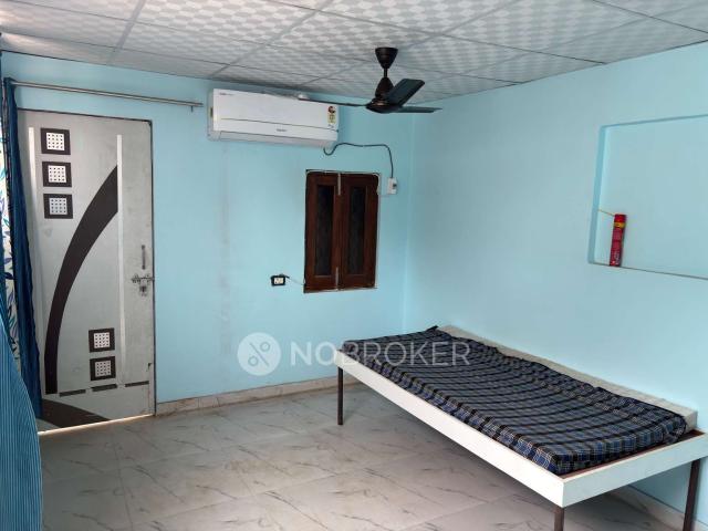 1 BHK Flat for Rent In Rohini