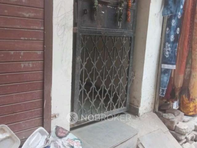 1 BHK Flat for Rent In Saket