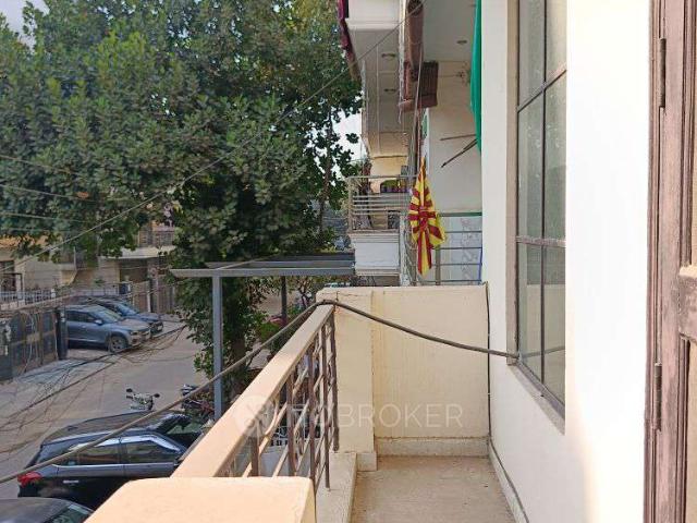 1 BHK Flat for Rent In Sector 46