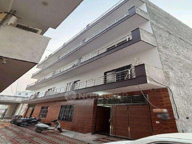 1 BHK Flat for Rent In Sector 70