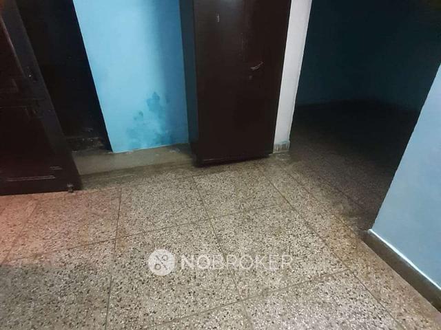 1 BHK Flat for Rent In Sector 12