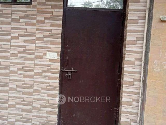 1 BHK Flat for Rent In Sector 12