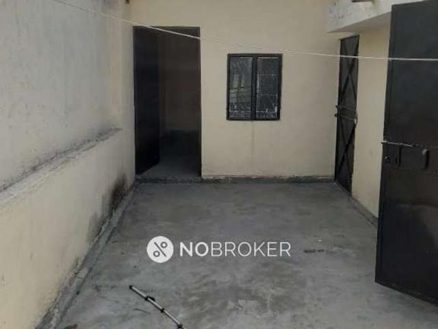1 BHK Flat for Rent In Sector 18