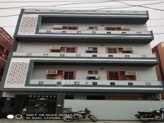 1 BHK Flat for Rent In Sector 38
