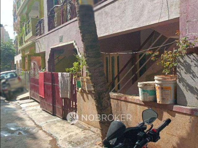 1 BHK Flat for Rent In 1st Block Koramangala