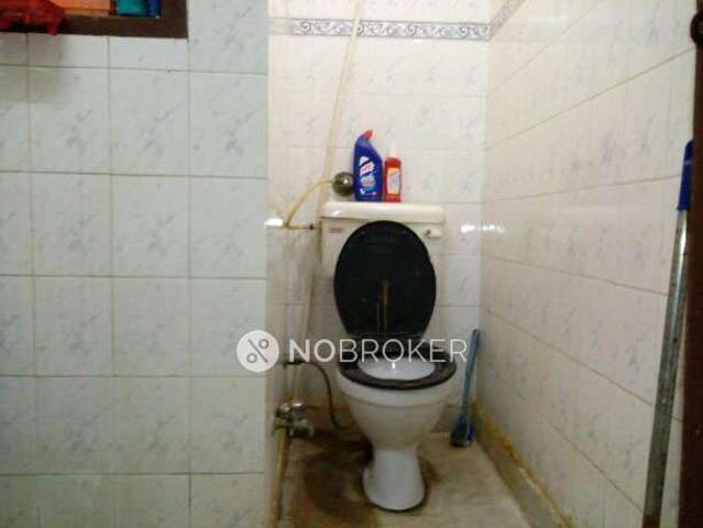 1 BHK Flat For Sale In Janakpuri