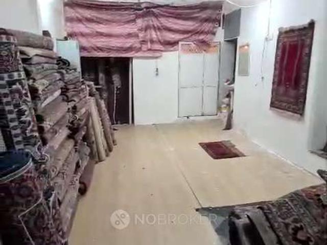 1 BHK Flat In Kalyan Mansion For Sale In Dongri