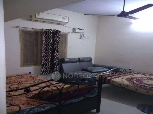 1 BHK Flat For Sale In Perumbakkam