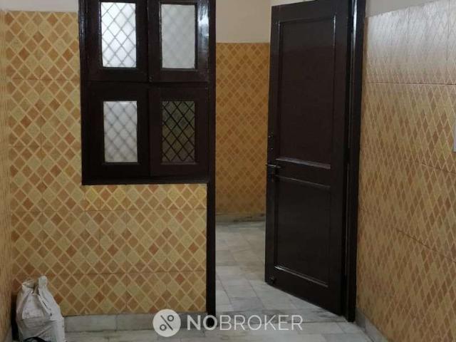 1 BHK Flat For Sale In Ramesh Nagar