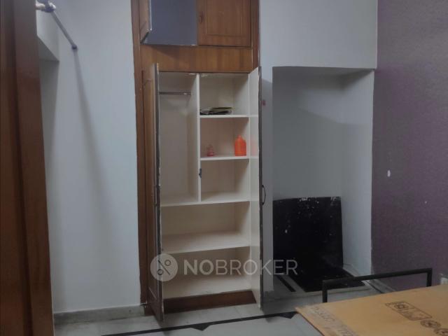 1 BHK Flat In Muskaan Apartment, Sector 17 For Sale In Sector 17