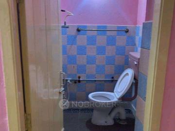 1 BHK Flat In M J for Lease In Old Washermanpet