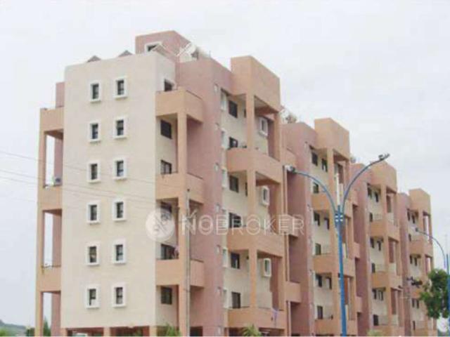 1 BHK Flat In Magarpatta City Heliconia for Rent In Hadapsar