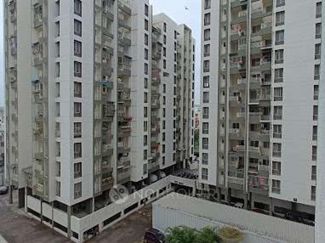 1 BHK Flat In Majestique Aqua For Sale In Fursungi