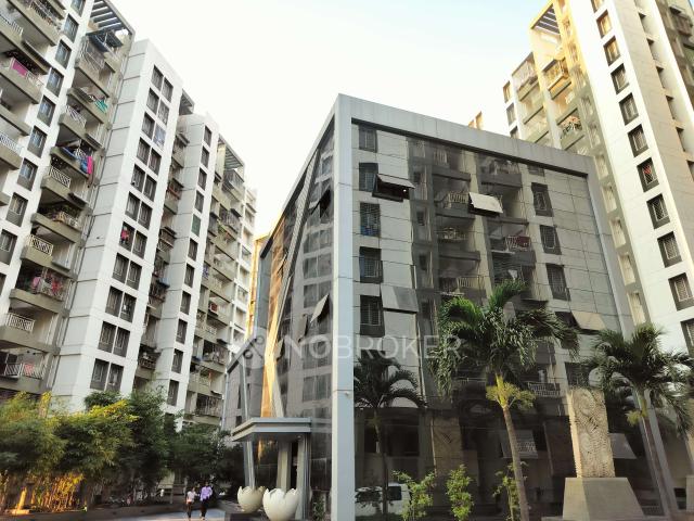 1 BHK Flat In Majestique Aqua For Sale In Phursungi