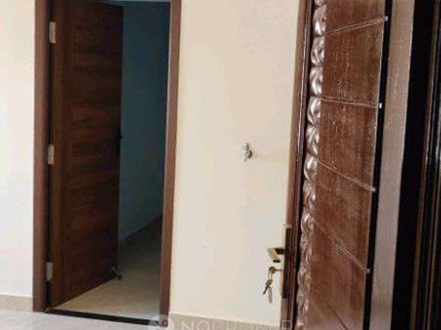 1 BHK Flat In Mangayar Illam Chennai For Sale In Annai Velankanni College Canteen