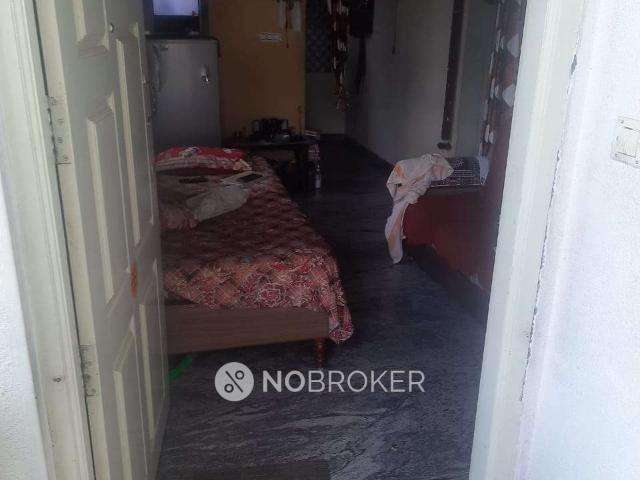 1 BHK Flat In Mathrusri Nilaya for Rent In Koramangala