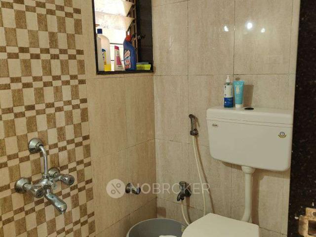 1 BHK Flat In Medha Chs For Sale In Kandivali West