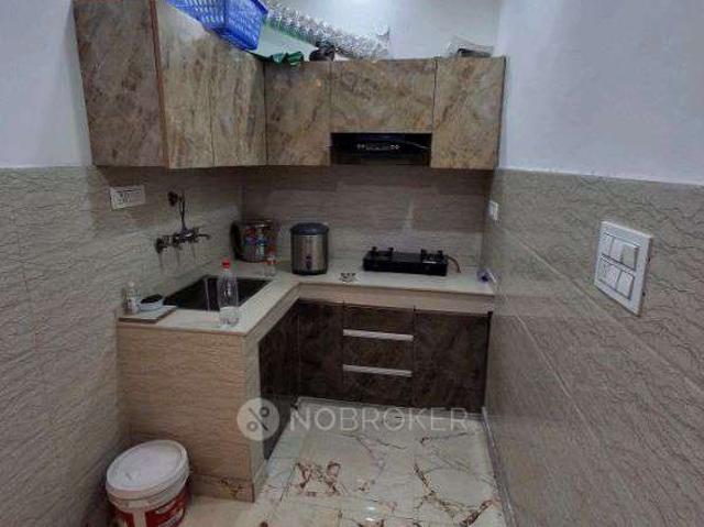 1 BHK Flat In Mohan Garden for Rent In 102, Block M, Mohan