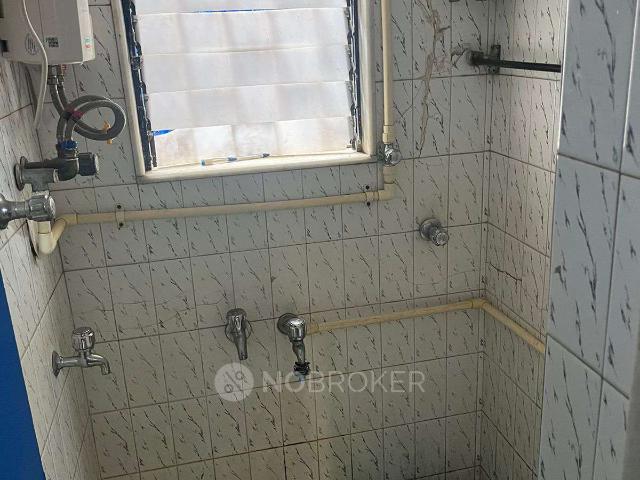1 BHK Flat In New Malini Chs for Rent In Andheri East