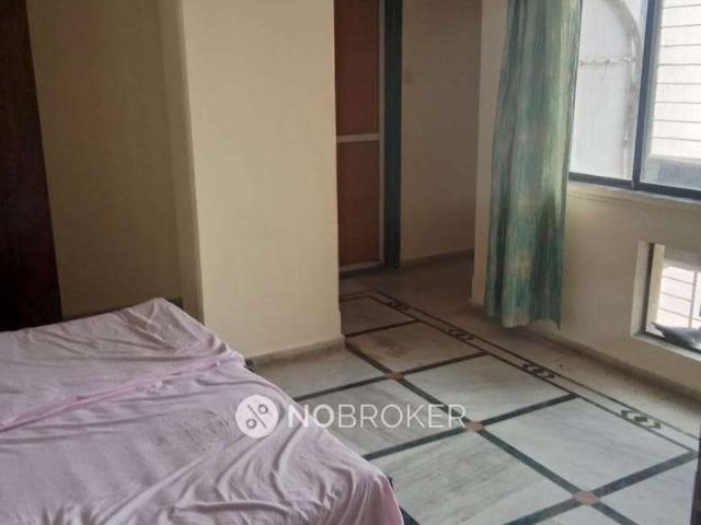 1 BHK Flat In Ng Complex for Rent In Andheri East