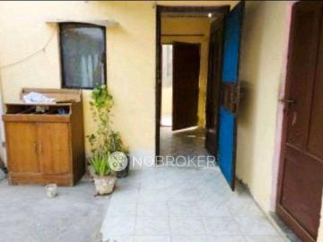 Sector-12 Noida, New Delhi, Delhi - Parking