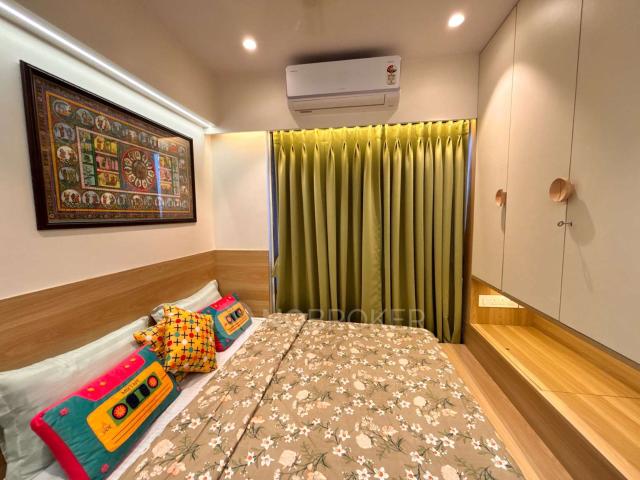 1 BHK Flat In Ocean View Apartment For Sale In Andheri West