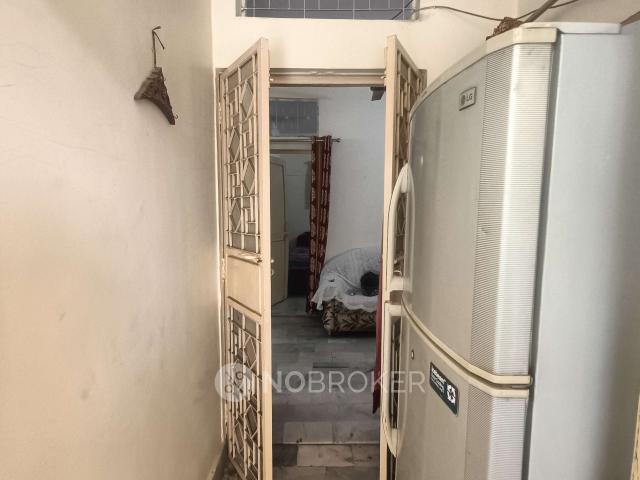 1 BHK Flat In A5b Block Jankpuri for Rent In Healthkart Janakpuri, New Delhi