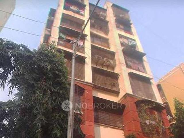 1 BHK Flat In Almeida Apt, chs For Sale In Santacruz East