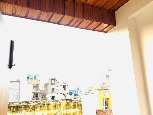 1 BHK Flat In Amar Villa for Rent In Deoli Village
