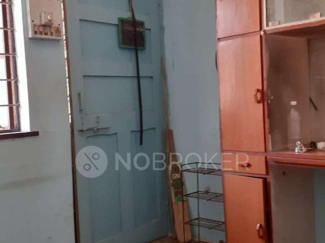 1 BHK Flat In Amarendra Housing Society, Narayan Peth For Sa