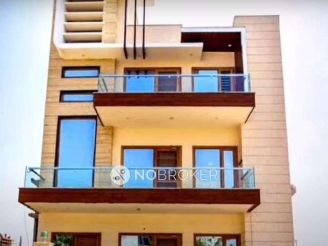 1 BHK Flat In Amolik Sankalp for Rent In Sector 85