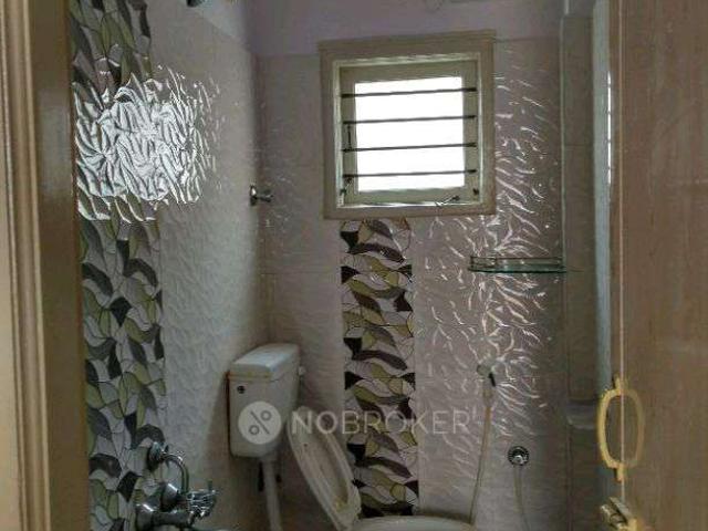 1 BHK Flat In Anis Arcade for Rent In Aswad Hospital Hsr La