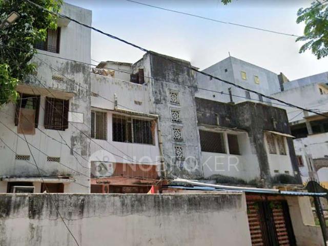 1 BHK Flat In Apartment For Sale In Bahadurpura