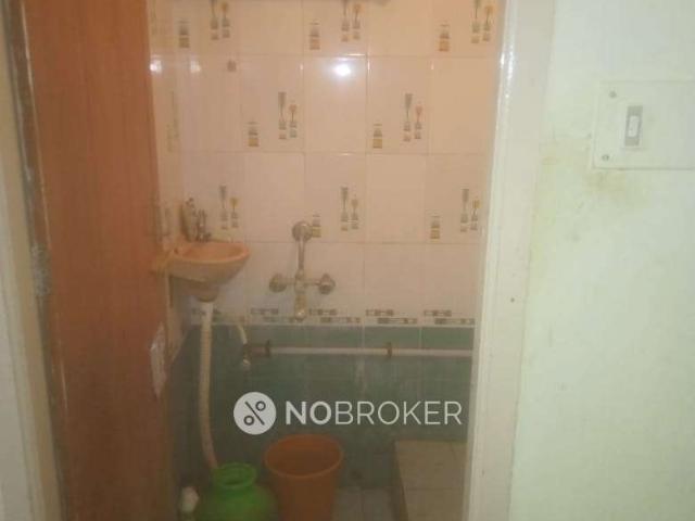 1 BHK Flat In Apartments R K S for Lease In Kodambakkam